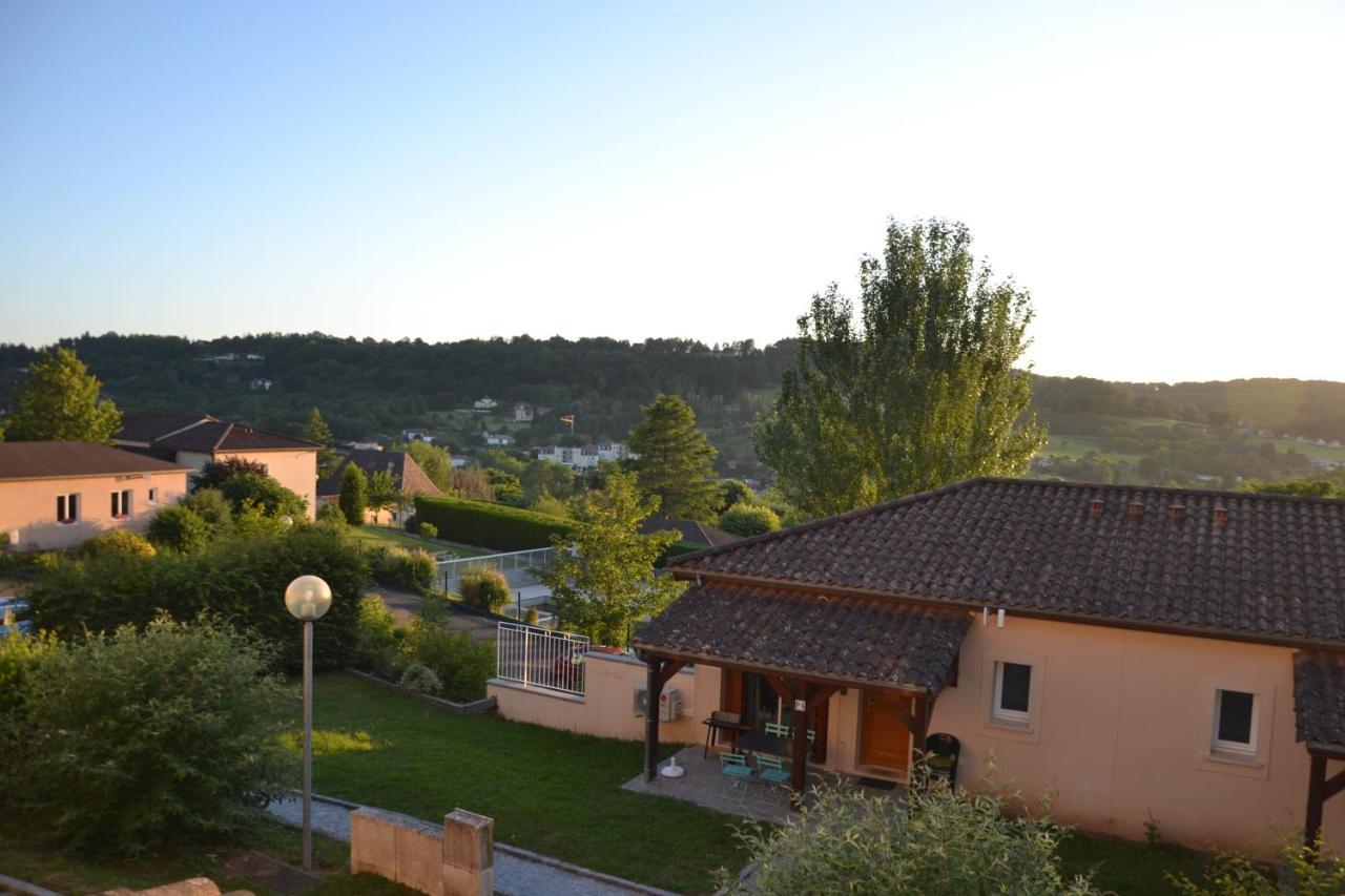 Le N4 Des Hauts De Sarlat, Clim Piscine Parking Bagian luar foto